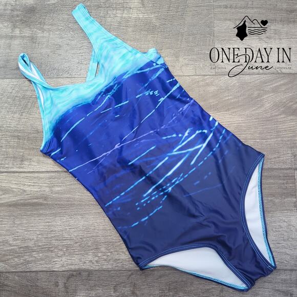 Adisputent Cross Back One Piece Swimsuit Size S - Picture 3 of 6